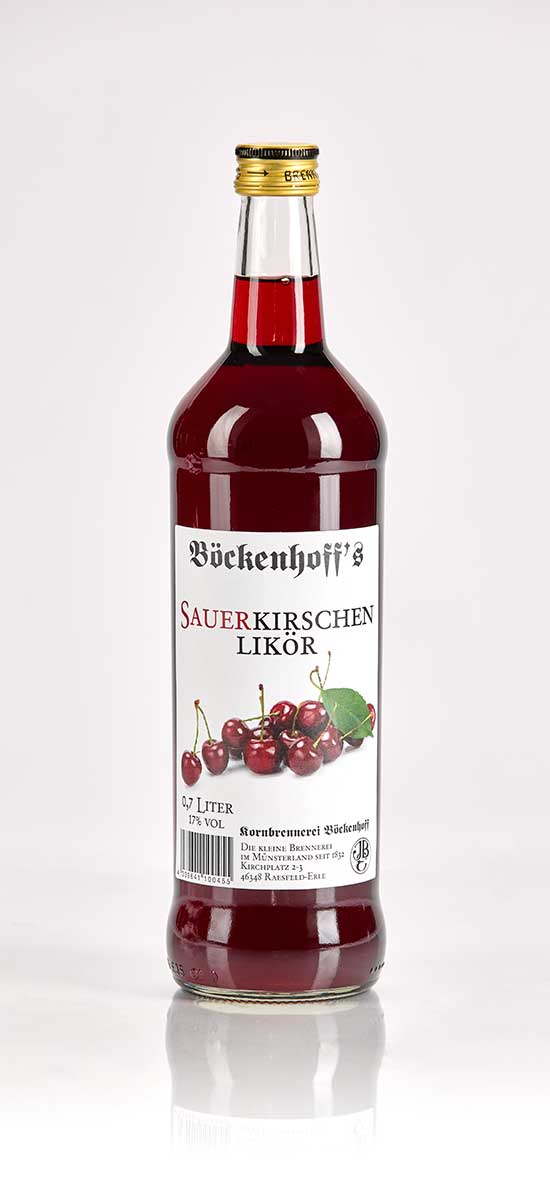 Sauerkirsch Likör 17% Vol von Kornbrennerei Böckenhoff