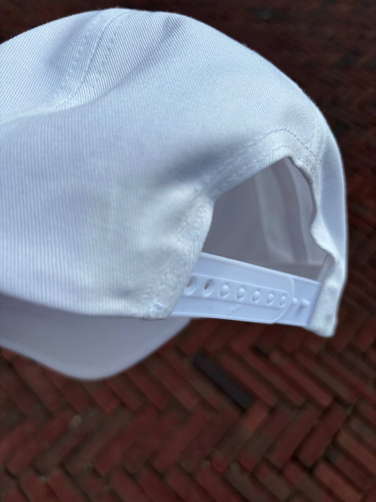 Erler Cap mit Wappen